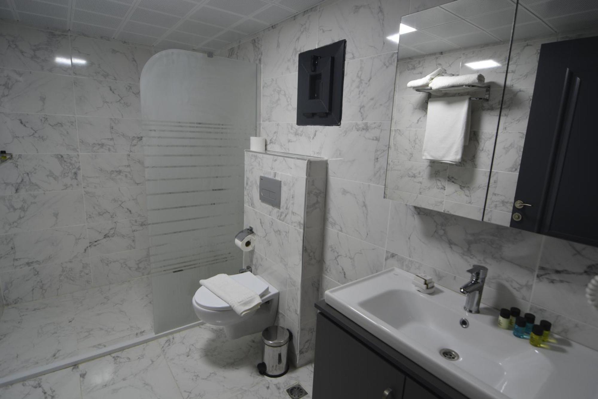 Talles Comfort Boutique Hotel - Alacati - Adult Only ภายนอก รูปภาพ