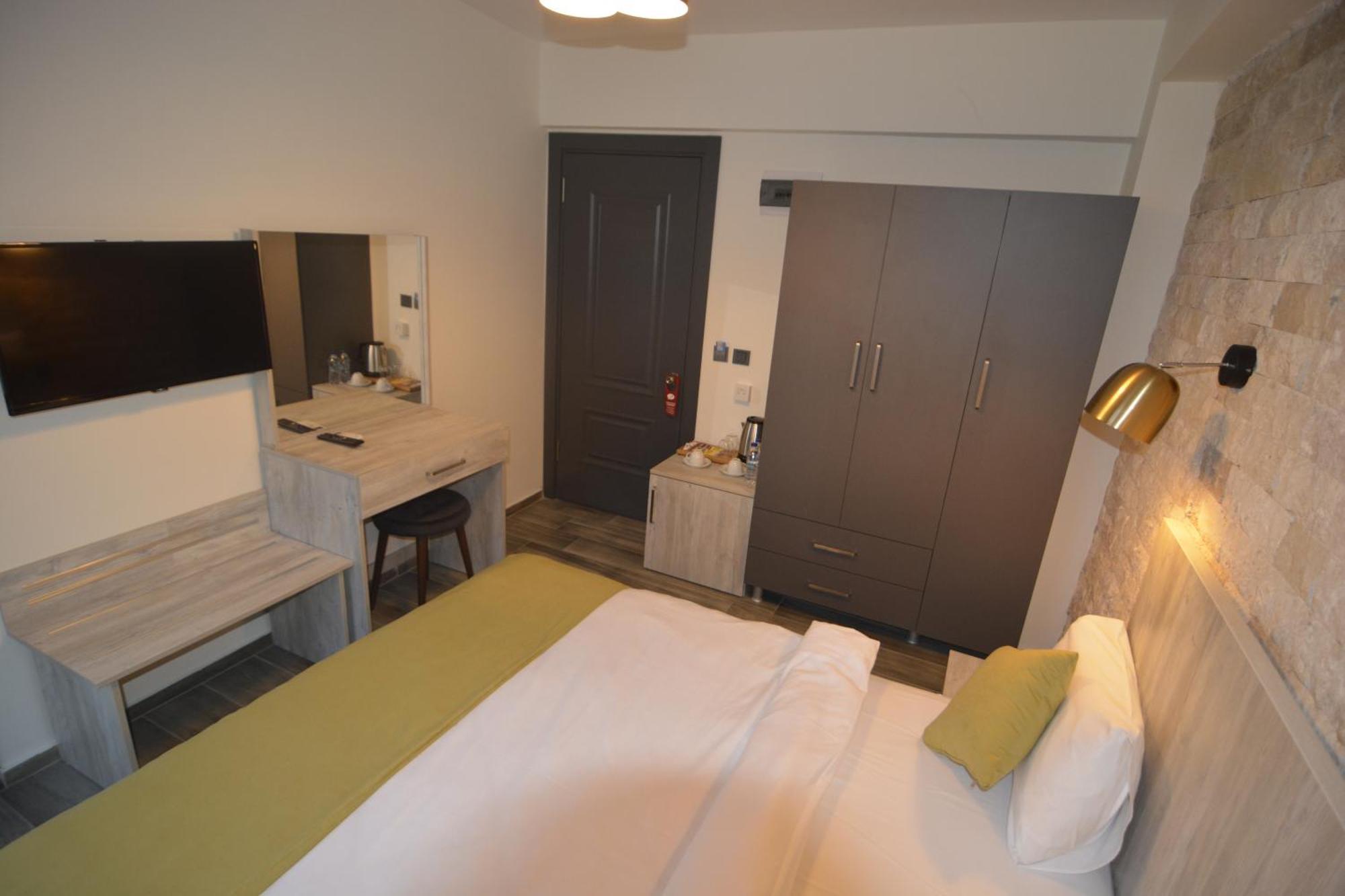 Talles Comfort Boutique Hotel - Alacati - Adult Only ภายนอก รูปภาพ